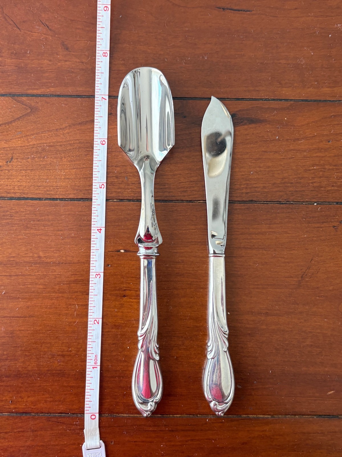 MINT 2PC LARGE INTERNATIONAL STERLING SILVER NEW RHAPSODY CHEESE KNIFE SCOOP SET