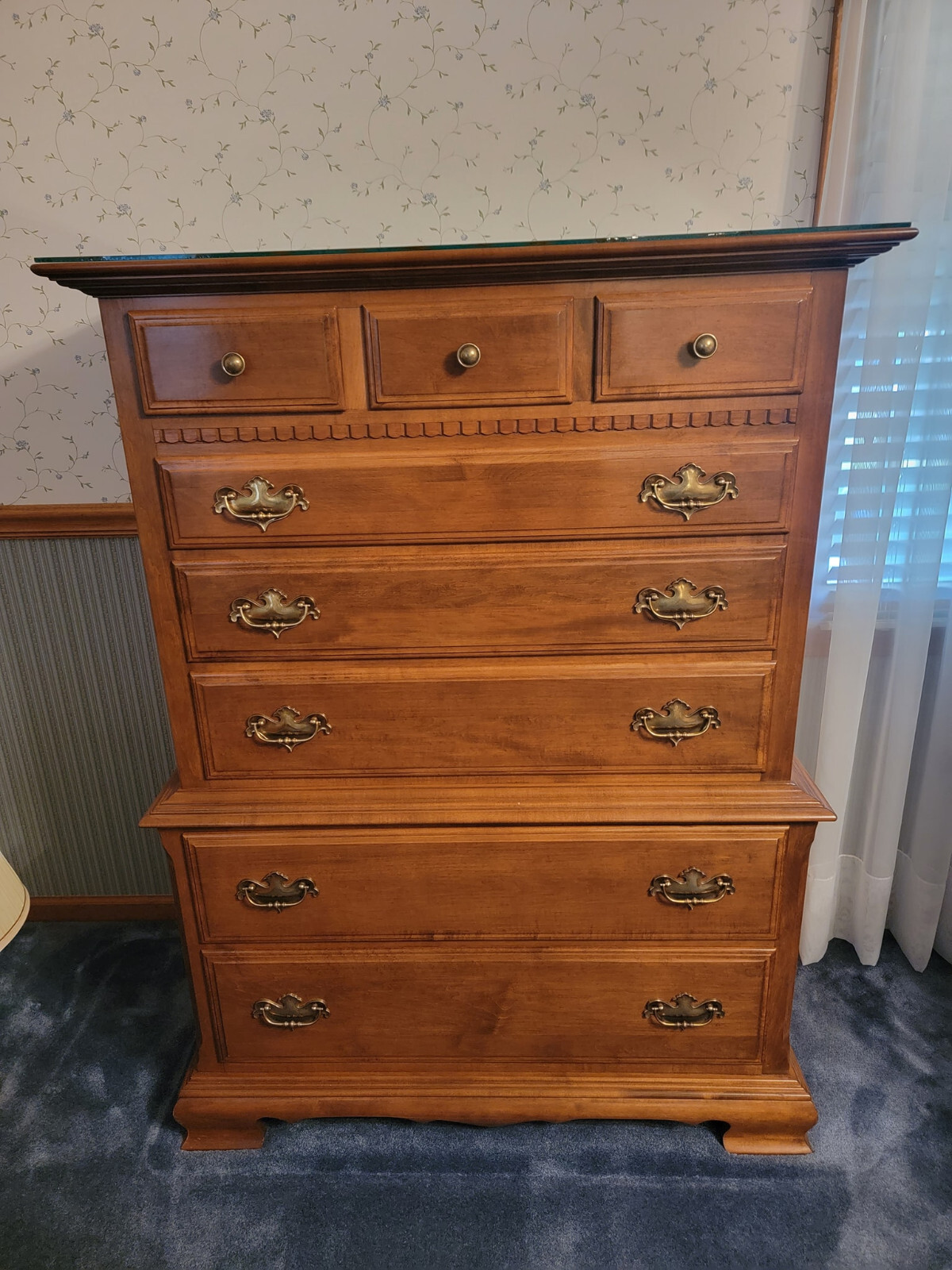 Ethan Allen Classic Manor High Boy Maple Chest Of Drawers w/ Caster Wheels