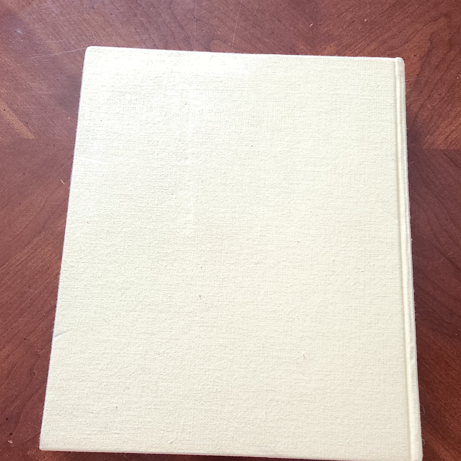 Art Treasures of the Peking Museum Hardcover Coverplates No DJ