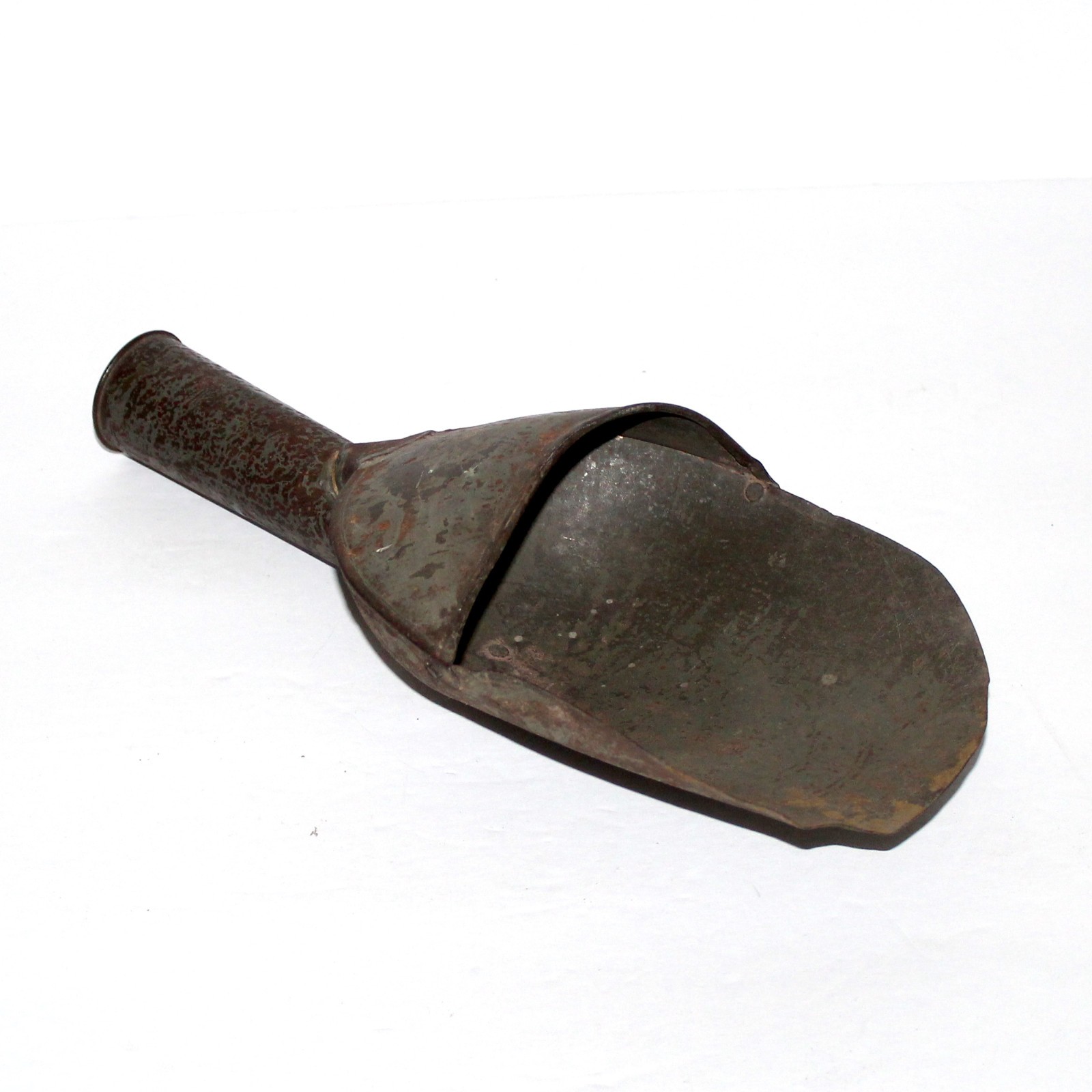 Vintage Galvanized Scoop 11.5” farm tool decor primitive