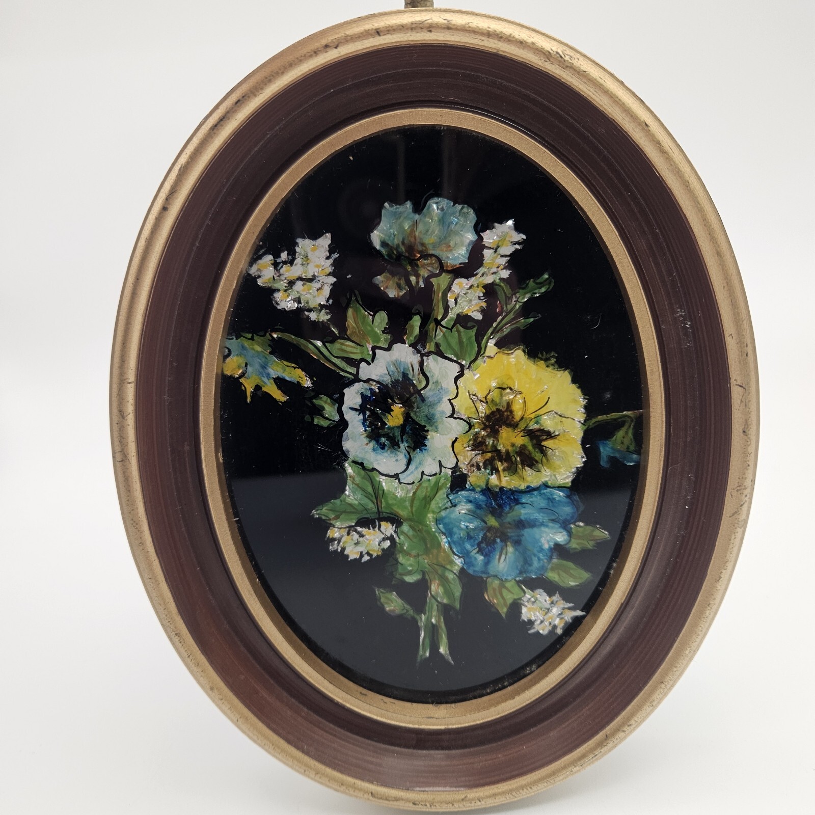 Vintage Oval Petunias Floral Metallic Wall Hanging 8 Inches Tall 6 Inches Wide