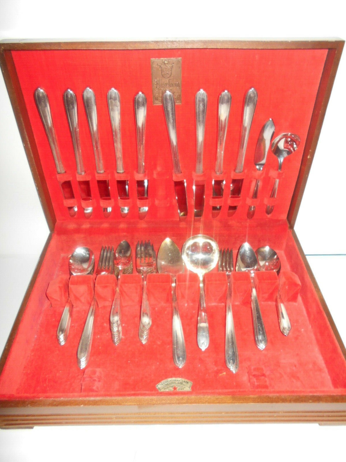 60 Vintage Heirloom Plate 1920’s Oneida Longchamps Chaumont Art Deco Storage Box