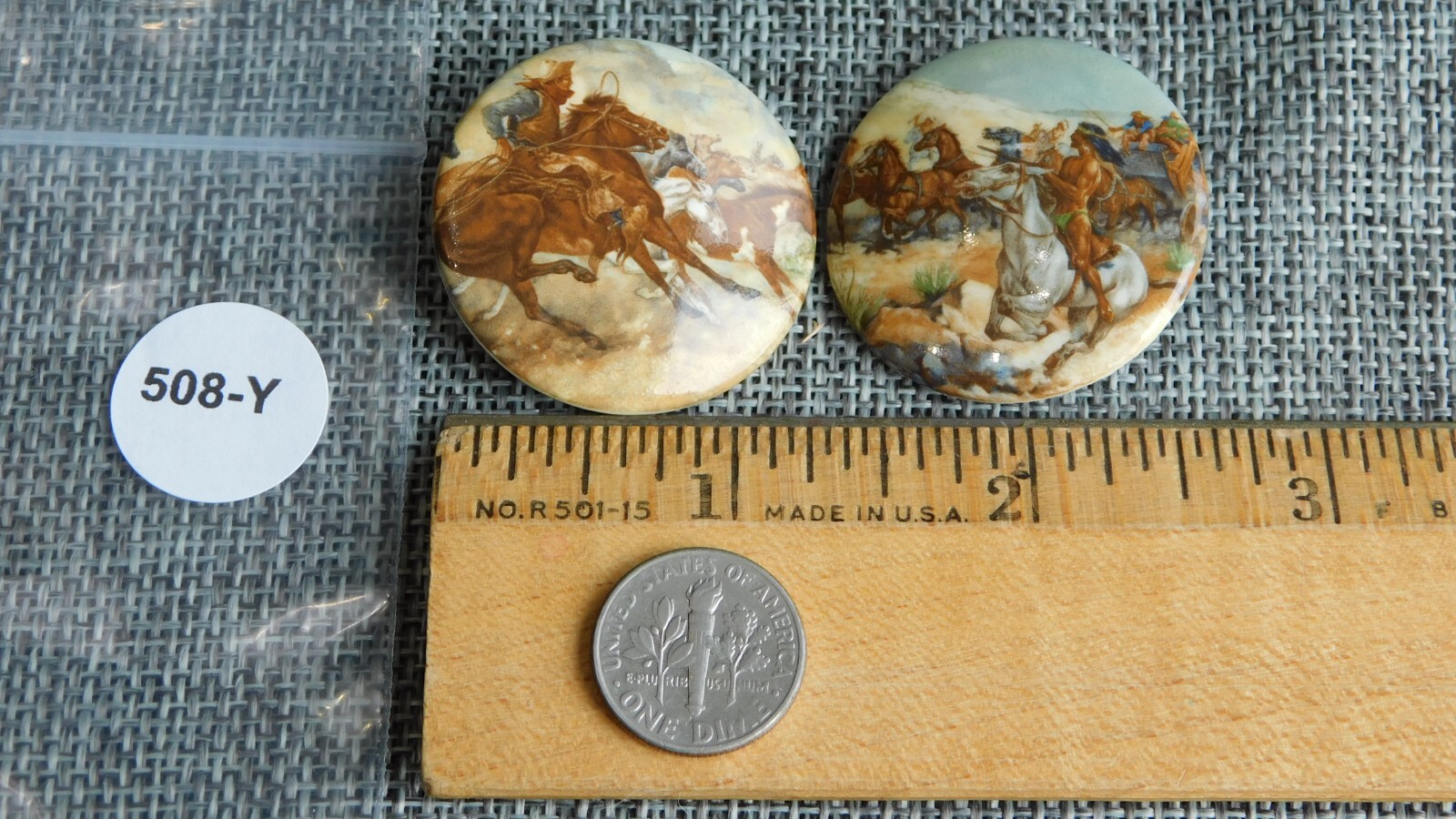 Lot Antique Vtg Plastic Buttons Native American Motif Aprx: 1-1/8″ #508-Y