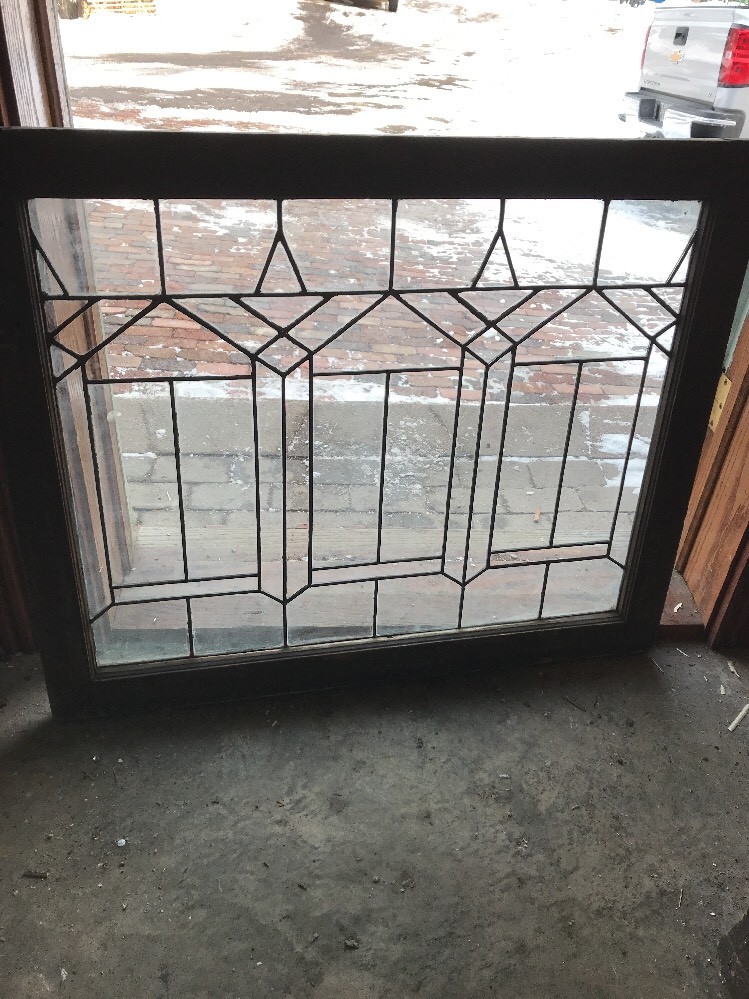 Sg 1864 Antique Deco Design Leaded Glass Landing Window 28.75 X 34.5