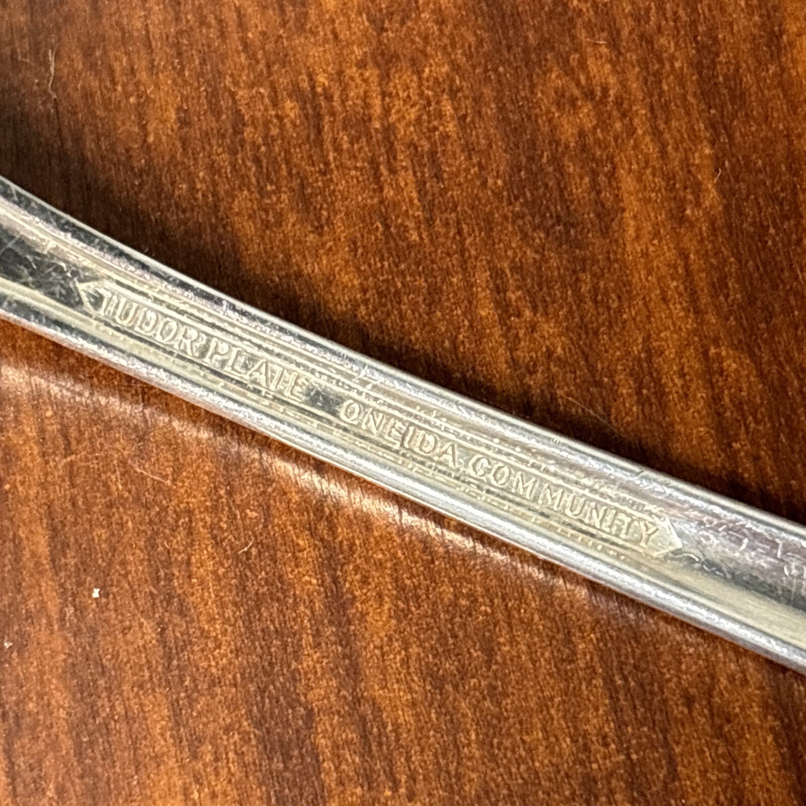 Solid Pierced Pie Server Oneida Community Fantasy 1941 Tudor Silverplate Vintage