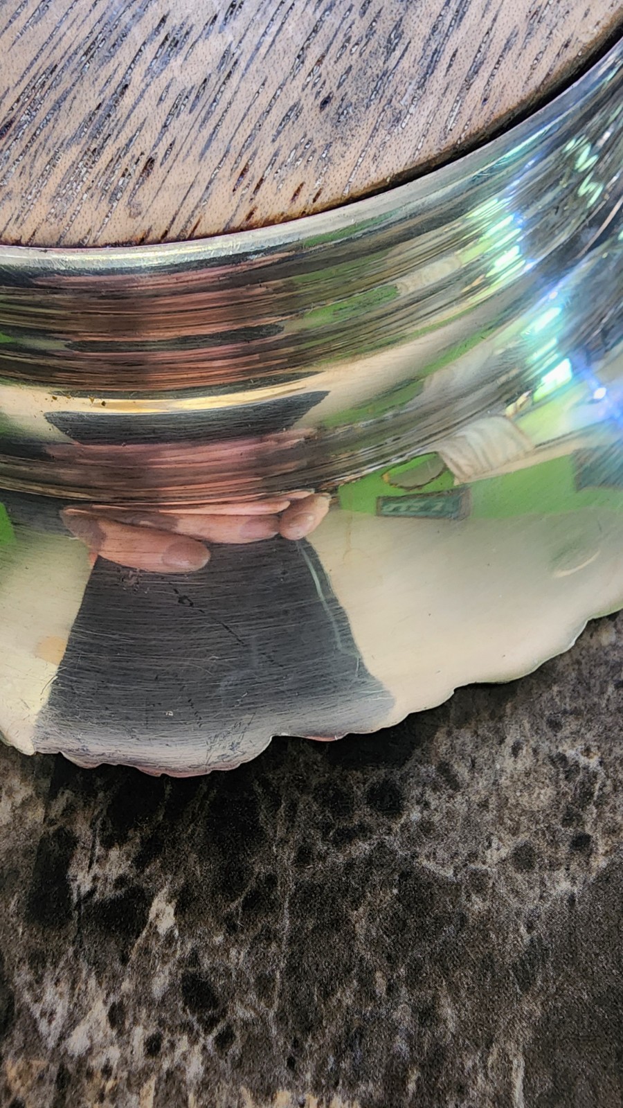 EMBOSSED GRAPE & LEAF RIMMED SILVERPLATED ROUND CANDY SERVING DISH 🍬