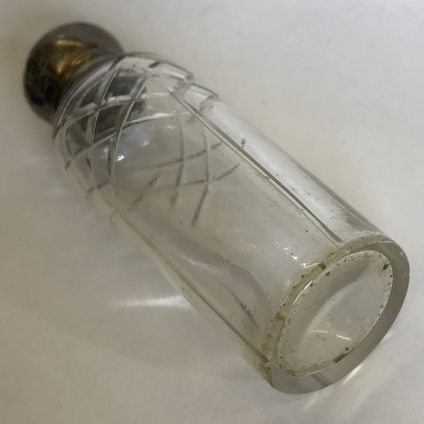 Antique Solid Silver Topped Scent Bottle 1914 6cm In Height