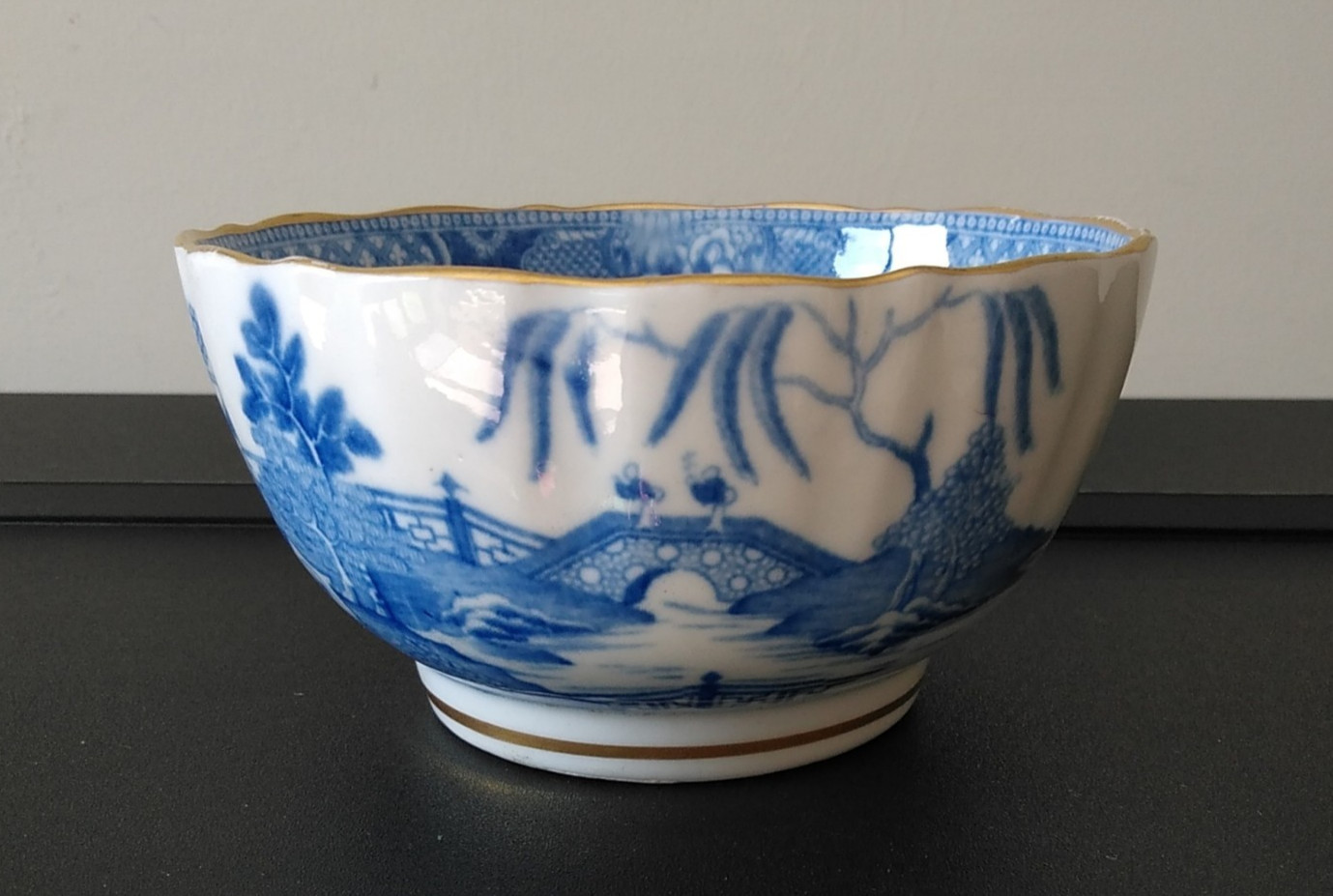 Antique New Hall [?] Porcelain Blue & White Willow Pattern Gilded Bowl, c. 1800