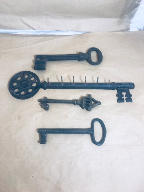 4 large Rare Antique Large Skeleton Key for large lock Estate find