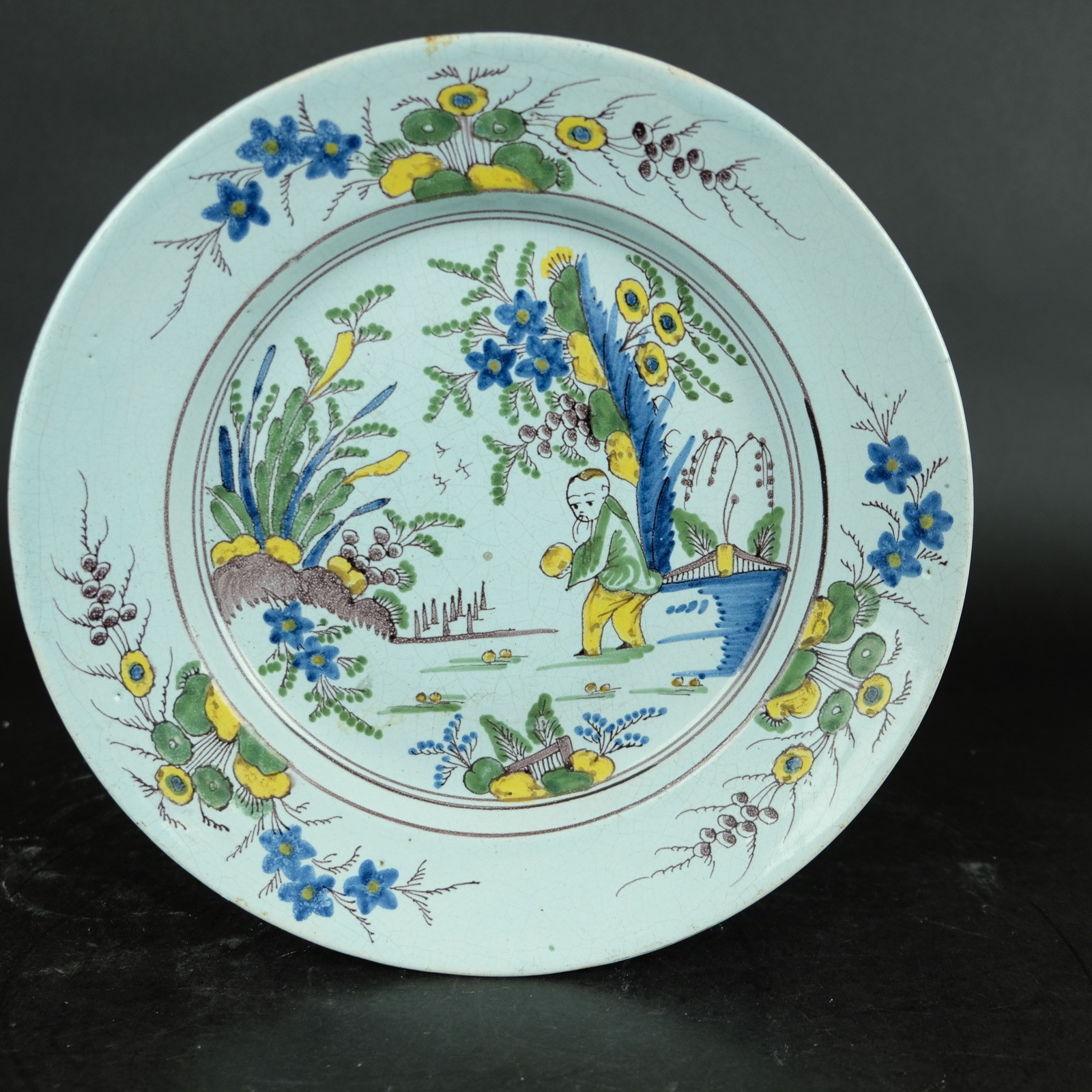 Delft dish 31.4 cm Large Polychrome yellow chinoiserie decor 19th century