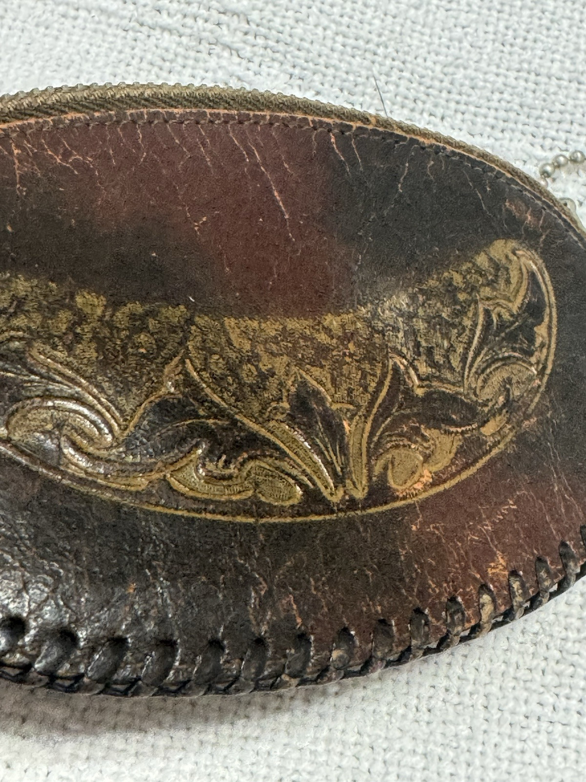 Laced Leather Tooled Coin Purse Pouch Talon Ball Chain Zipper Vintage Justin 4”