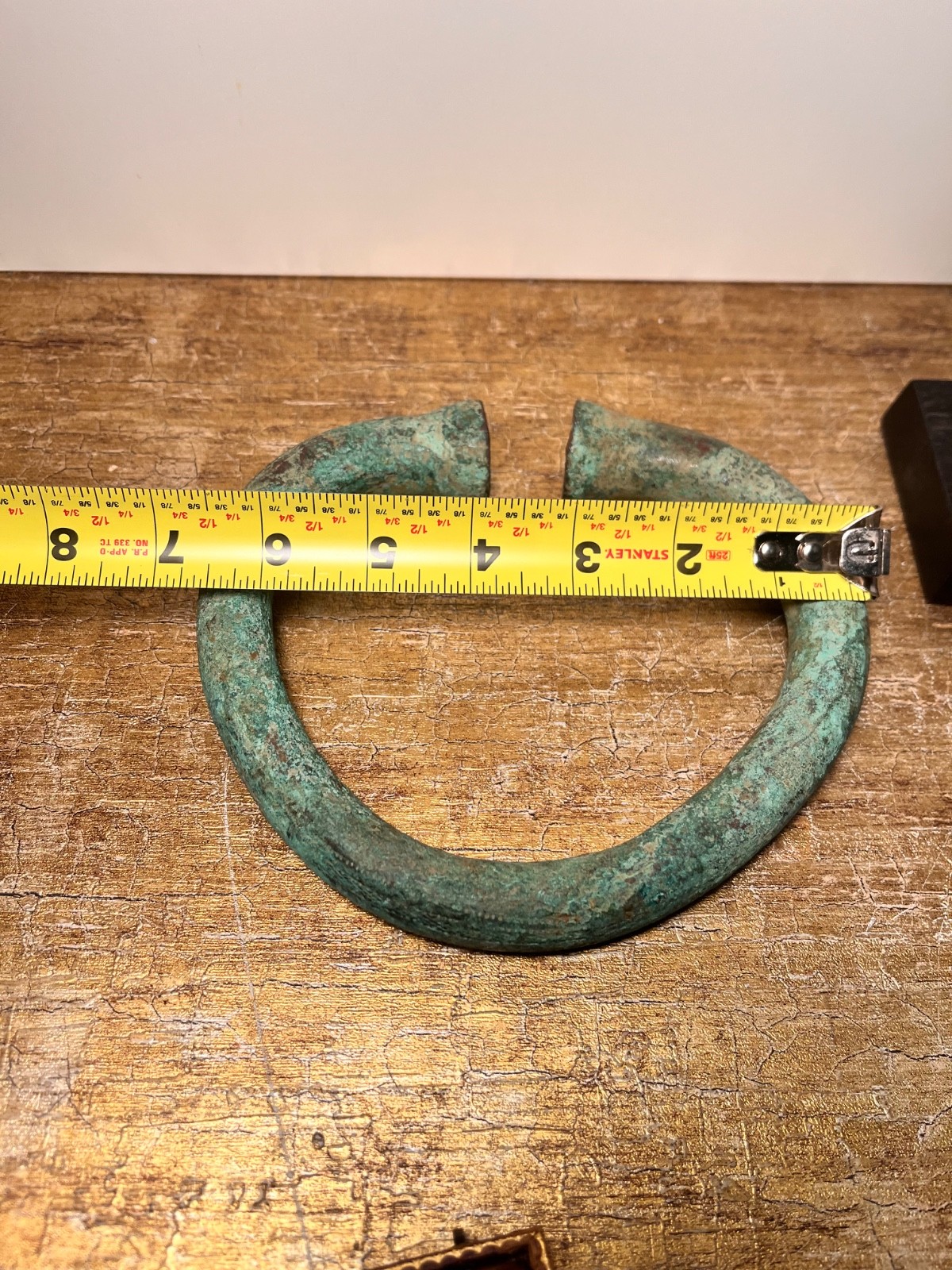 Ant. BELGIAN CONGO West Africa Manilla Bronze Money Belgium Token Patina w/stand