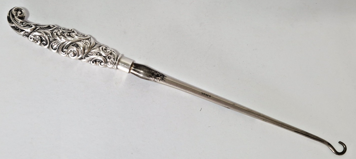 ANTIQUE VICTORIAN ACANTHUS WAVES TOP SILVER BOOT BUTTON HOOK 1897 LEVI & SALAMAN