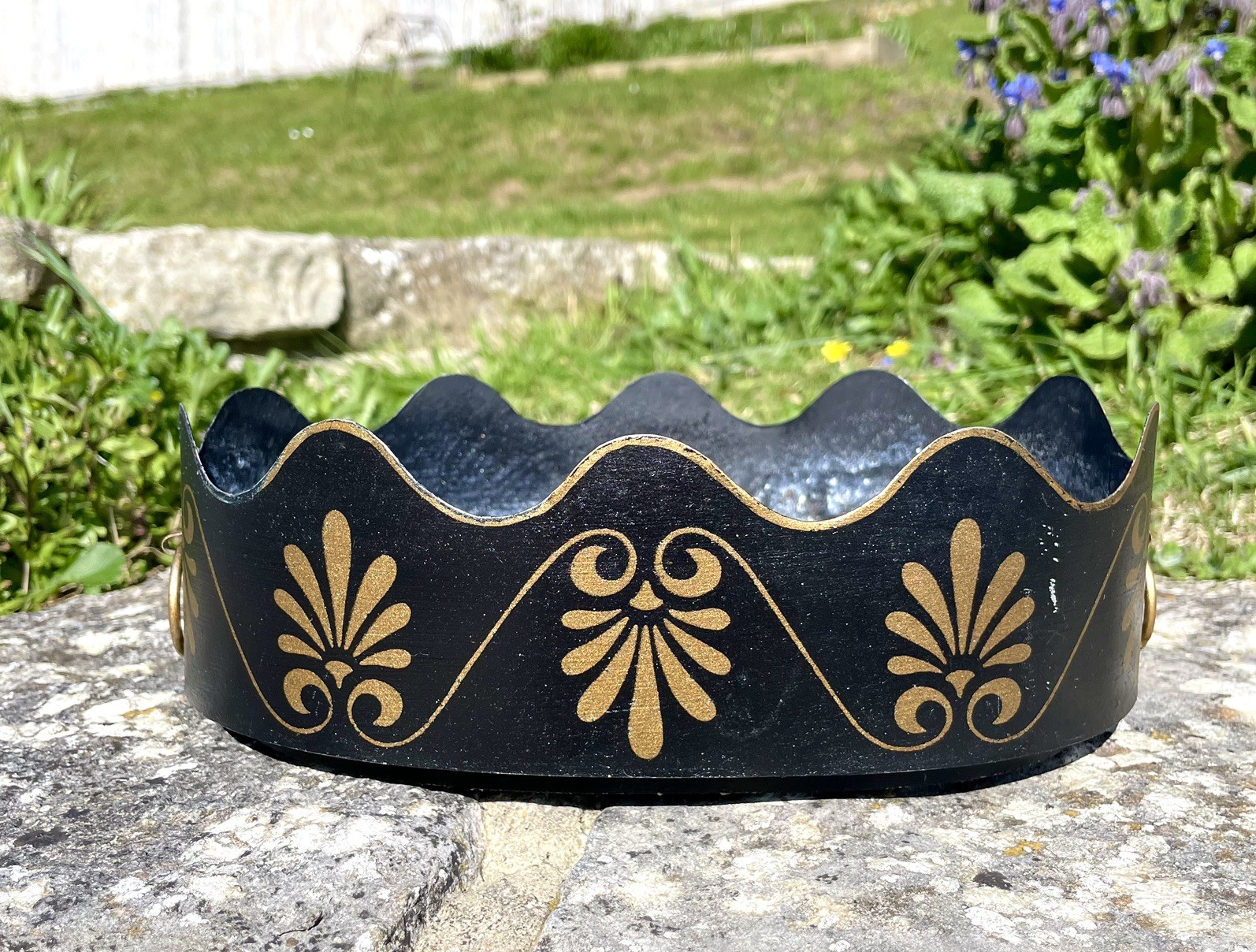 Chinoiserie Toleware Planter Castellated Black Gilt Ring Handle Fleur De Lyse
