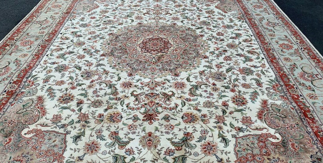 9X12FT AMERICAN EXCEPTIONAL SUPER FINE RUG Ca 1980- 60 RAJ