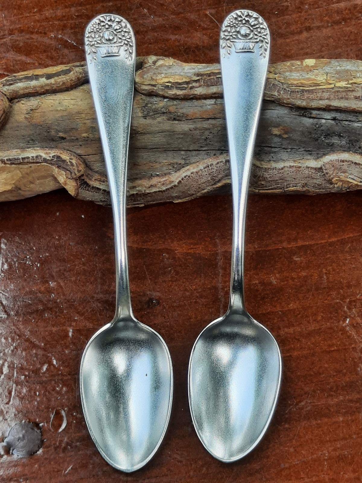 Sterling Silver Pair Durgin Basket of Flowers Demitasse Spoons, No Mono