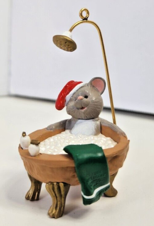 HALLMARK KEEPSAKE SQUEAKY CLEAN MOUSE 1988 QX475-4