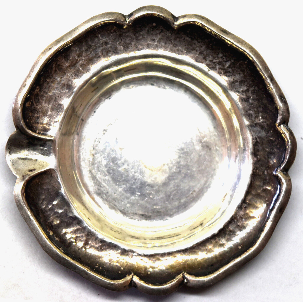 Antique Joyeria Sanantonio Guatemala Hammered .900 Silver Ashtray