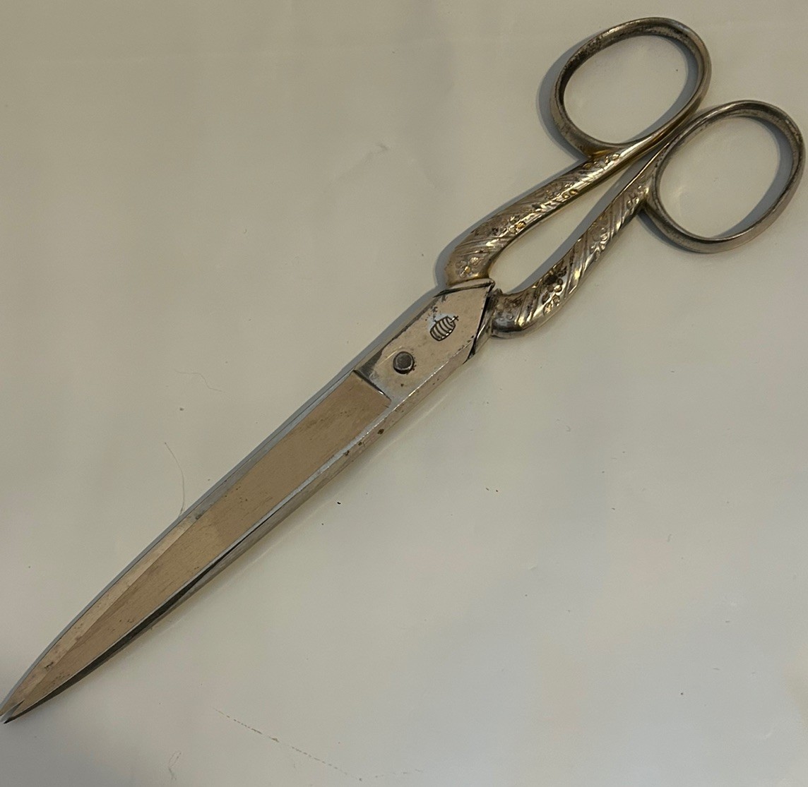 D Peres Solingen Germany Scissors Vintage Sewing Antique Silver Decorative 8 in