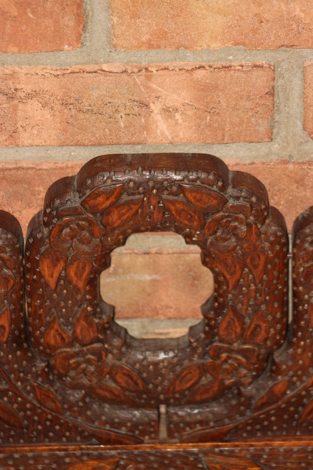 Vintage Boho Wood Frame Carved Roses Vanity Stand Dresser Top Swivel Mirror Pic