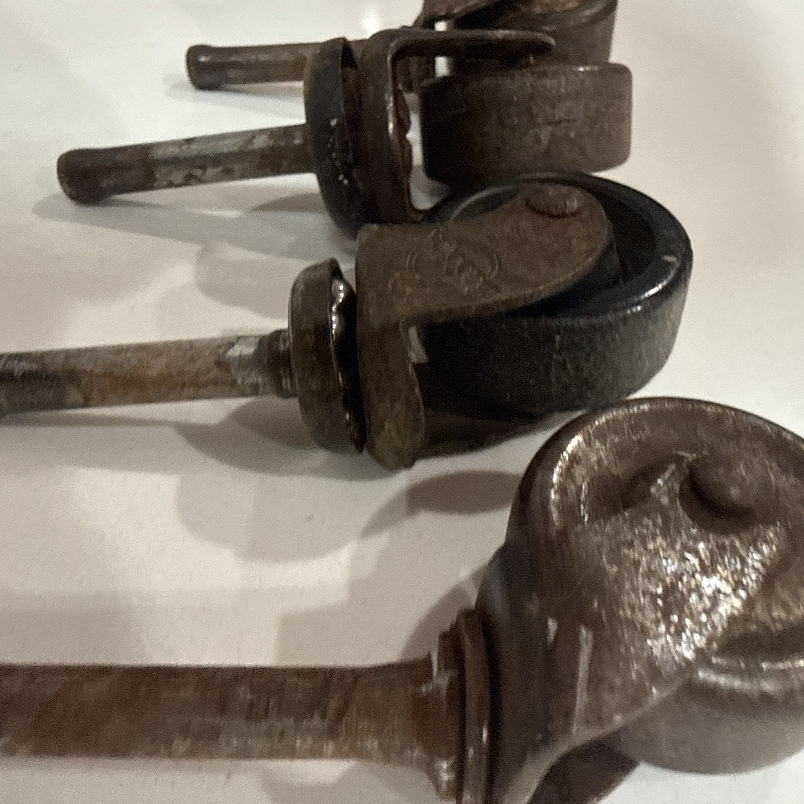 4 Antique Casters random styles