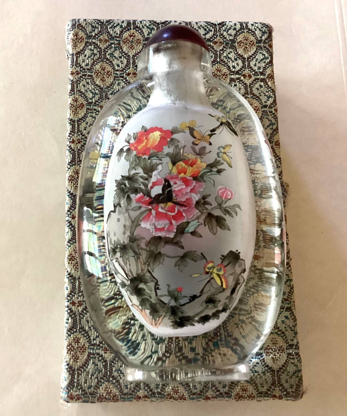 ~Large Inside Reverse Painted Snuff bottle – Floral Butterfly Design – SALE