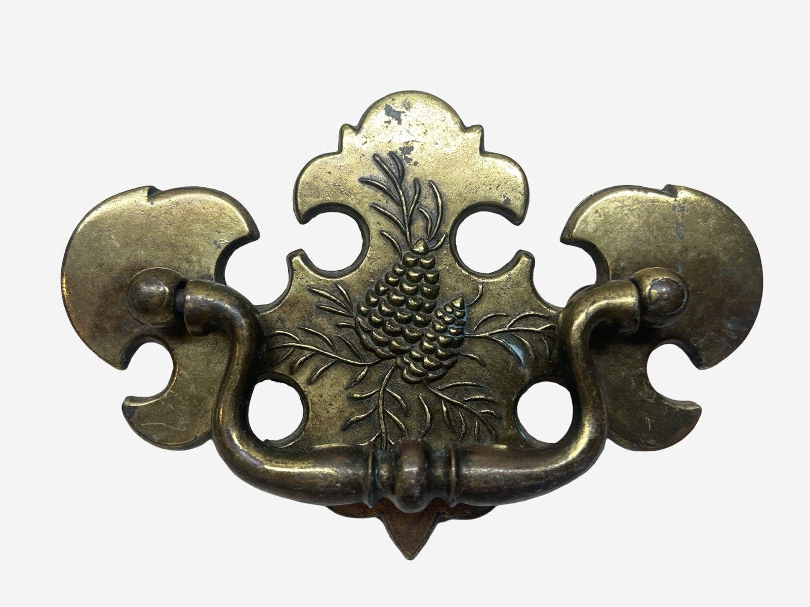 Brass Drawer Pull Chippendale Batwing Drop Pull Pine Cone KCB Keeler Vtg 4.5″