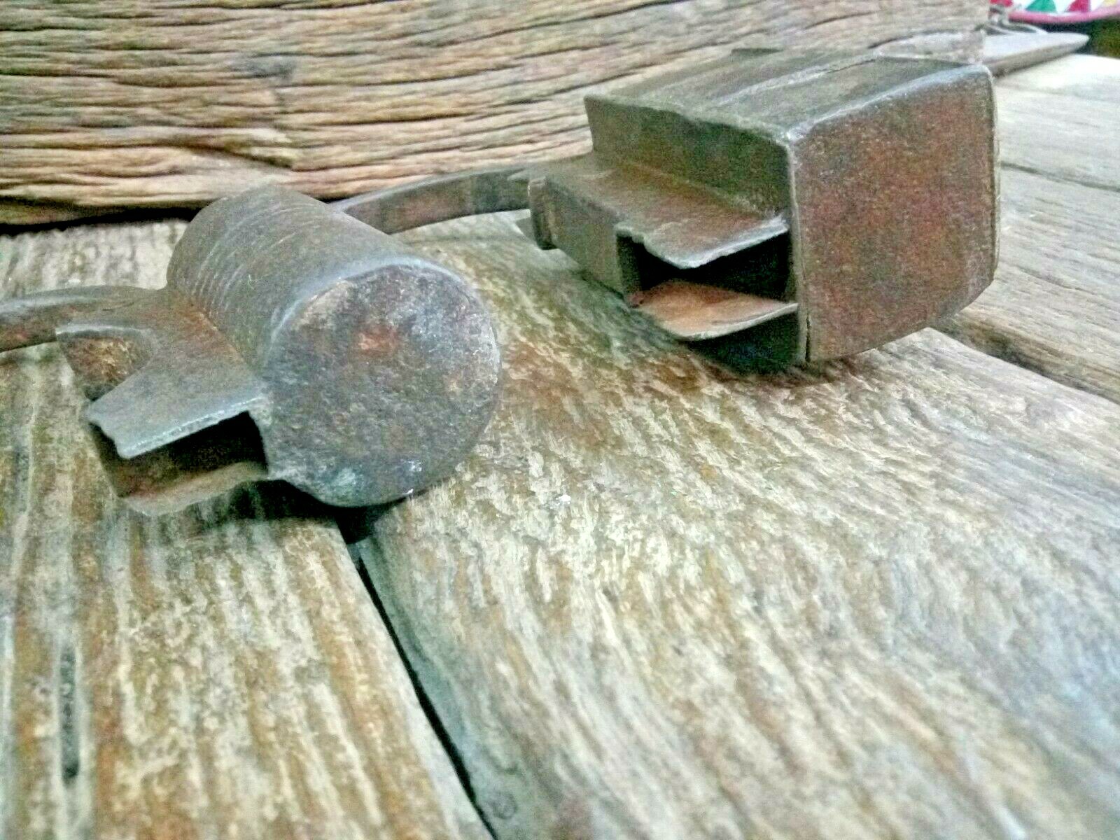 OLD VINTAGE IRON LOCK COVER REPLACEMENT TABLE CANDLE STAND 2 PIES