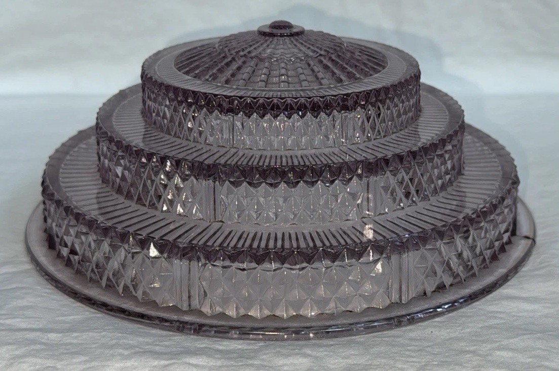 Vtg Manganese Lavender Art Deco Glass Tiered Wedding Cake Light Lamp Shade Glows