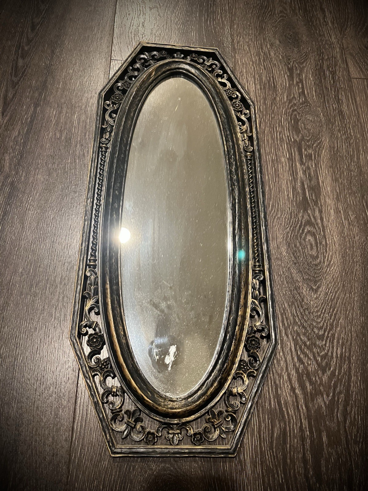 Large vintage Syroco dart ind MCM Hollywood regency funky faux wood wall mirror