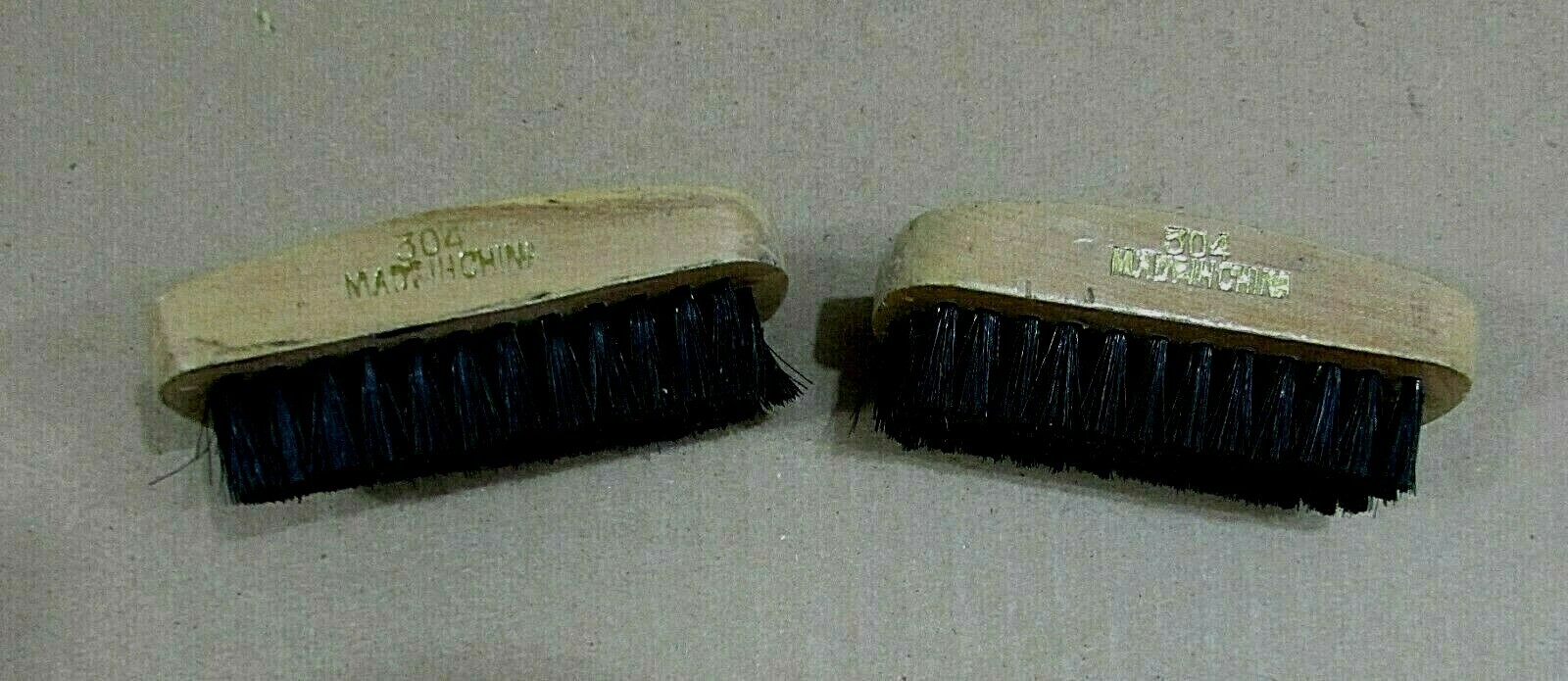 Pair Vintage 1990’s Hard Wood Handle 304 Small 1×3 Shoe Polish Brushes FREE S/H