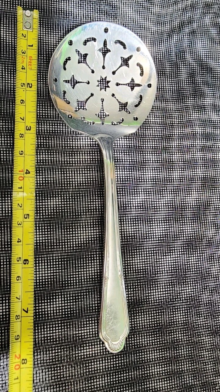 ✅️ WM ROGERS ART DECO c1934 LAUREL AKA HELENE PTRN SILVERPLATED TOMATO SERVER🍅