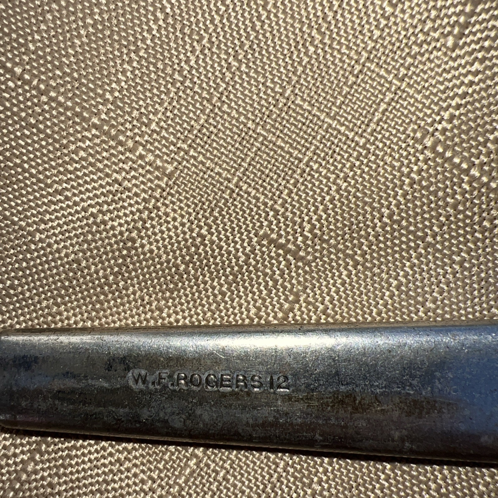 3 Various Rogers Brand Forks Replacement Dinner Forks 7 3/4″