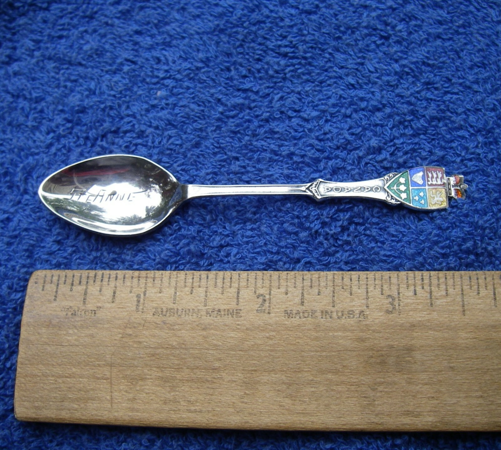 Good STE ANNE CANADA Sterling ENAMEL HANDLE Demi Souvenir Spoon-BM Co.-NR
