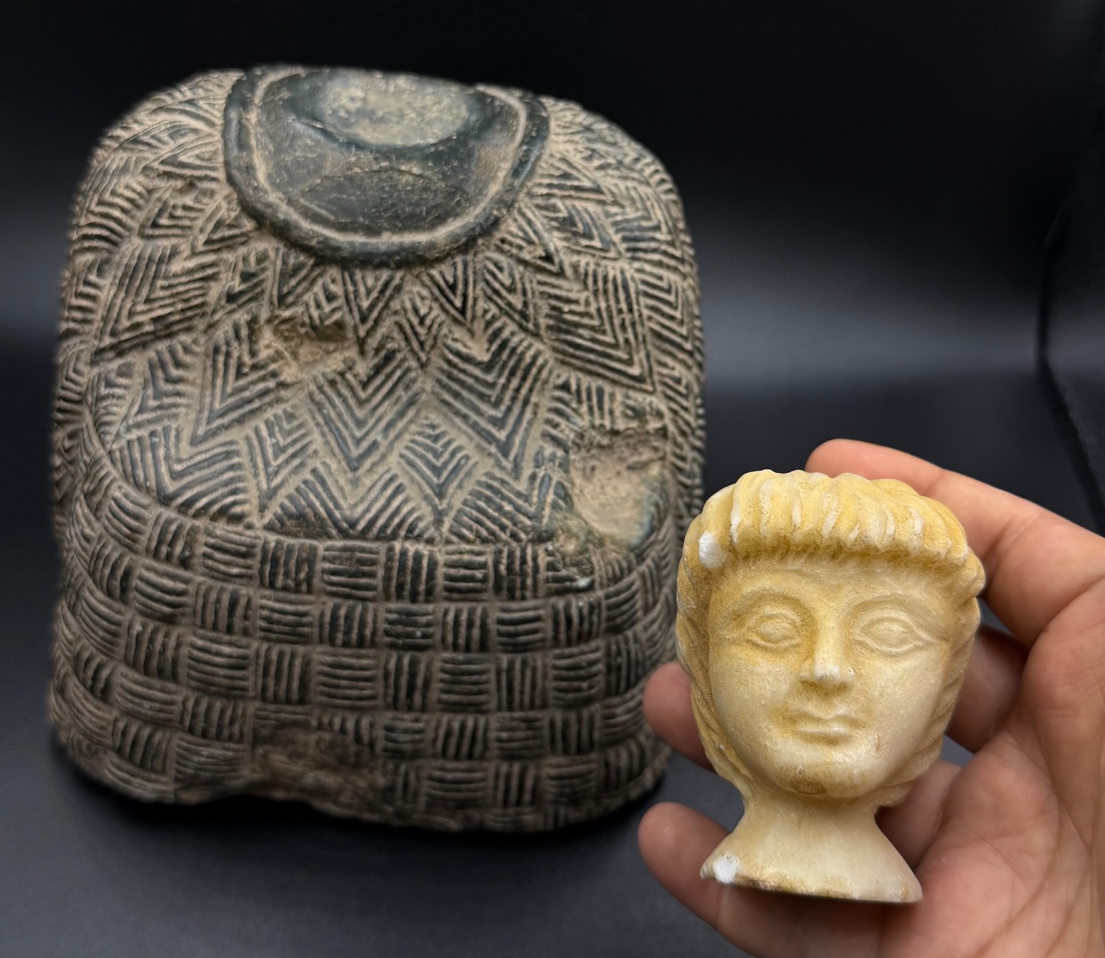 Ancient Bactrian Idol Bactria Chlorite Stone Composite Prince Statue 5 kg