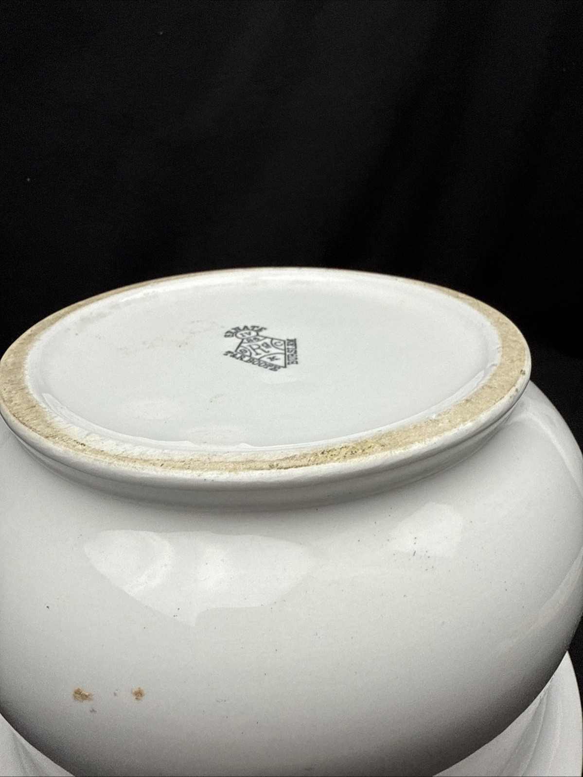 WARRANTED IRONSTONE LARGE WHITE CHAMBER POT Antique SENATE T&R BOOT BURSLEM