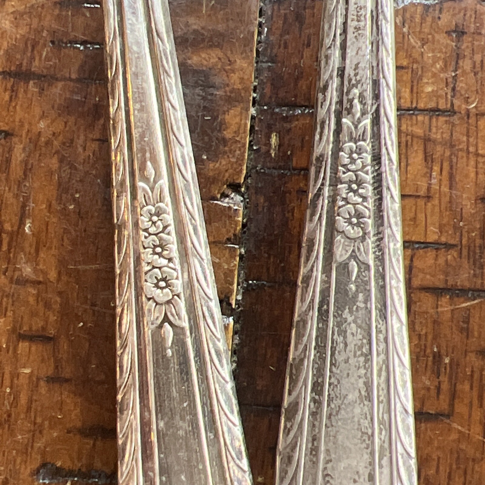 Holmes & Tuttle MFG. Co. Silverware Wentworth Silverplate Forks Knives 9 Pc