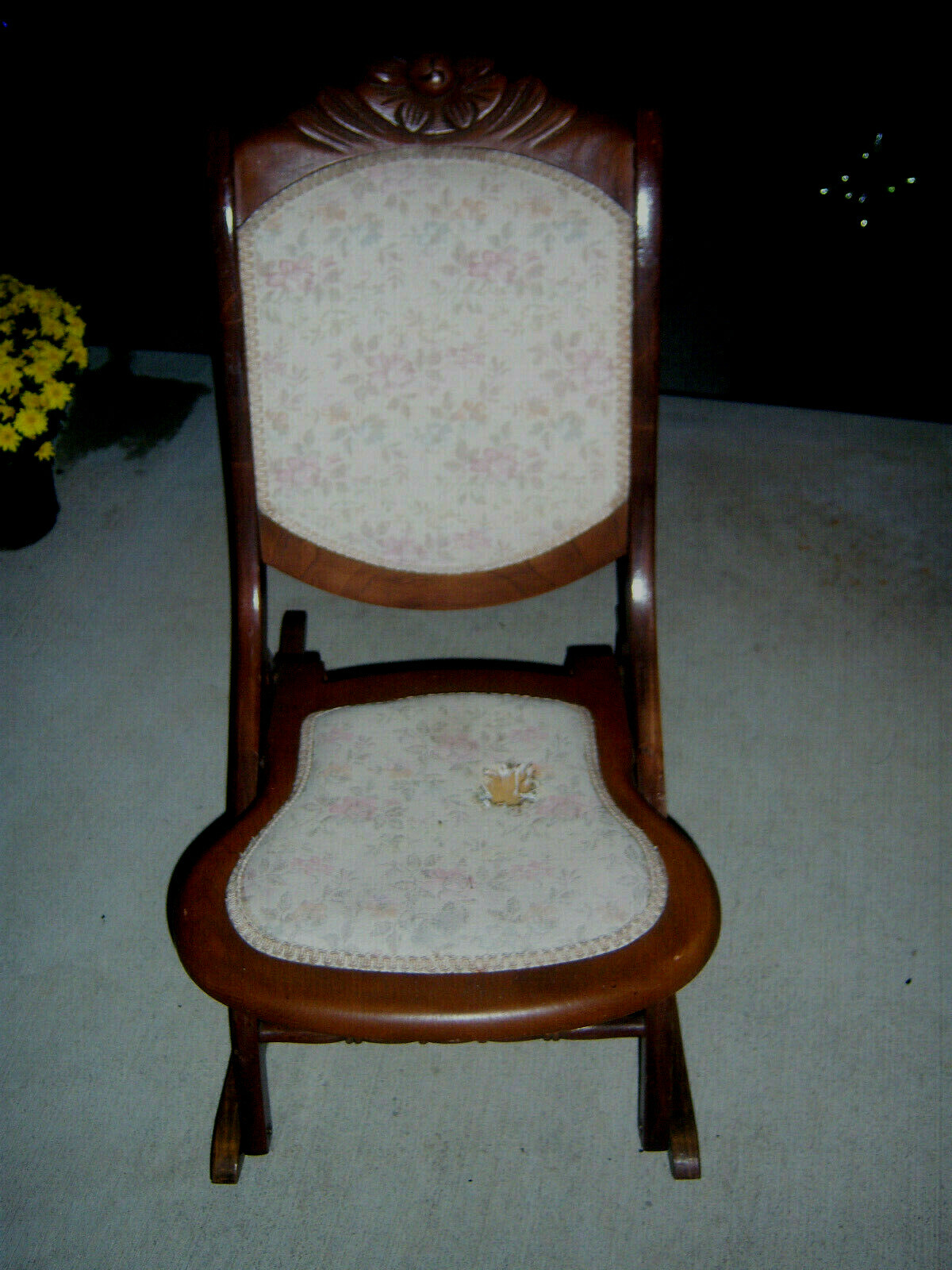 VTG Wood Upholstered Bentwood Rocker Folding Chair Thonet Style Carved Rose
