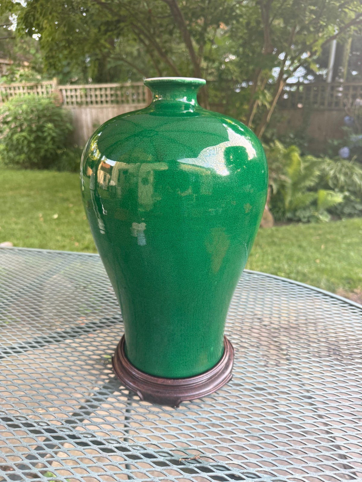 Antique 18th Century Chinese Green Glaze Porcelain Vase Yongzheng Mark