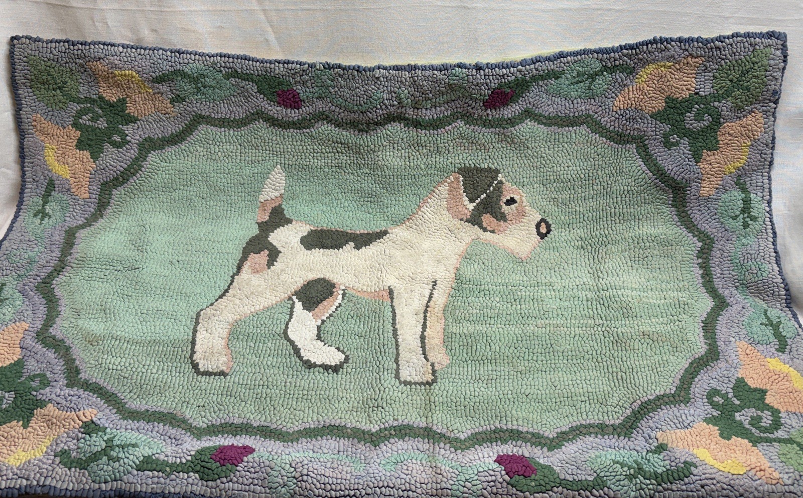 PRIMITIVE AMERICAN FOLKART HOOKED RUG WIRE FOX TERRIER 34-1/2”x22” UNIQUE!