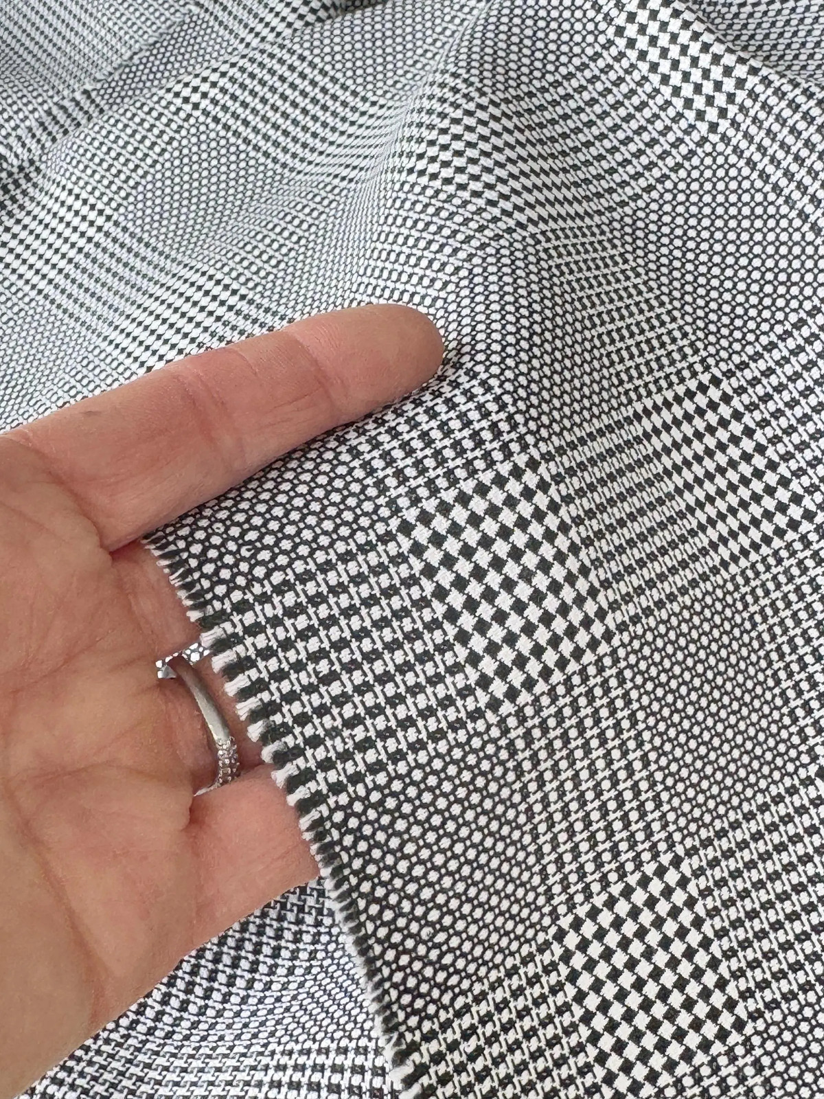 3.13 yrds Vintage black and white plaid French vintage Tailor remnant tweed wov