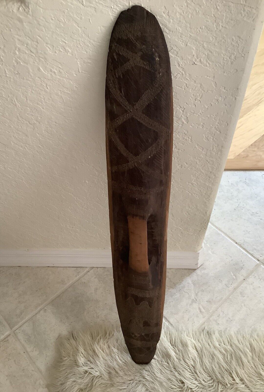 Vintage 1940-50’s Authentic Western Australian Aboriginal Wood Parrying Shield