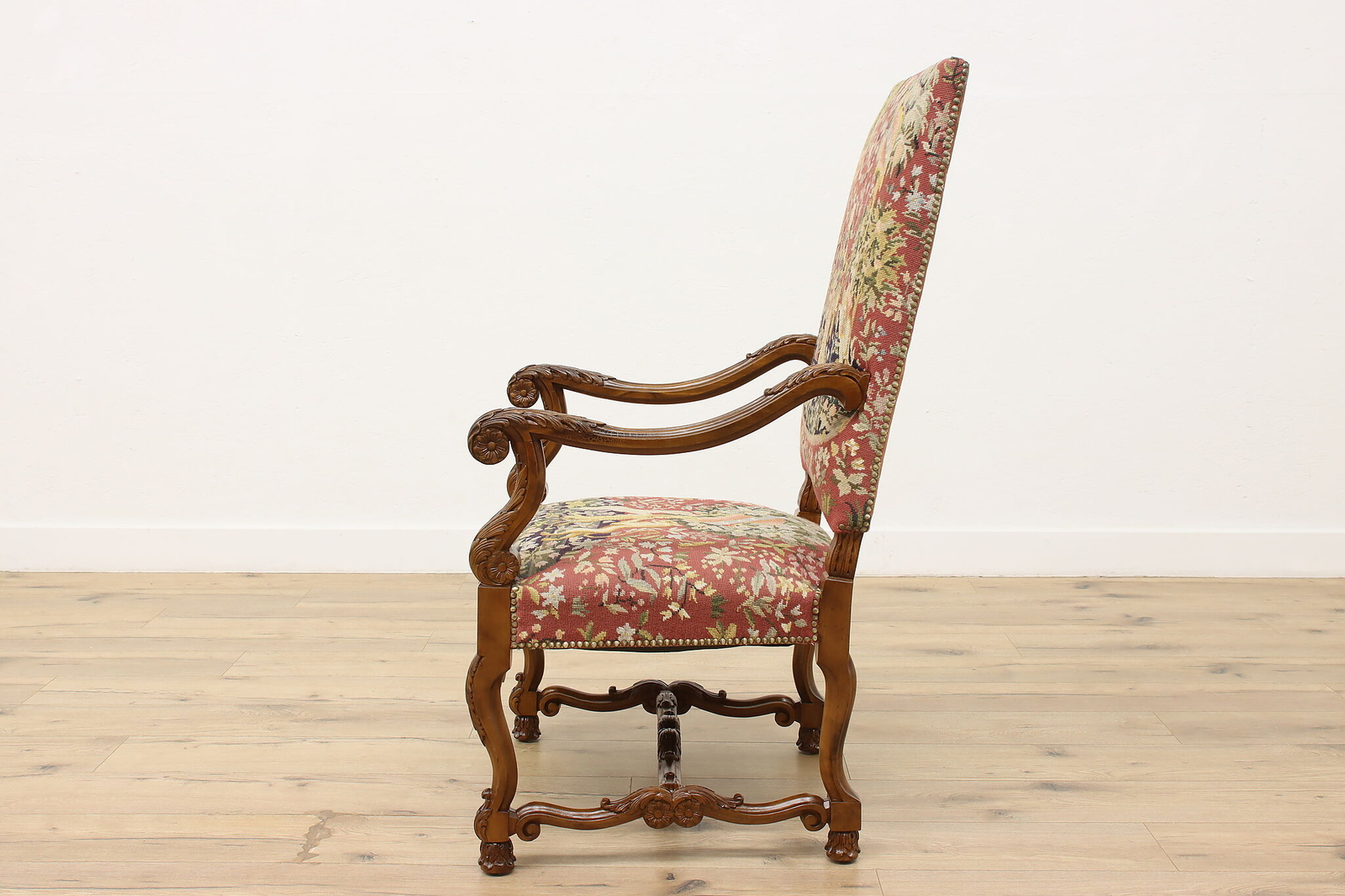 Renaissance Antique Unicorn Needlepoint Hall Throne Chair #53531
