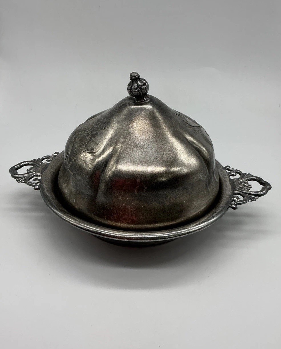Van Bergh Quadruple Silverplate Butter Dish – Etched Floral Pattern