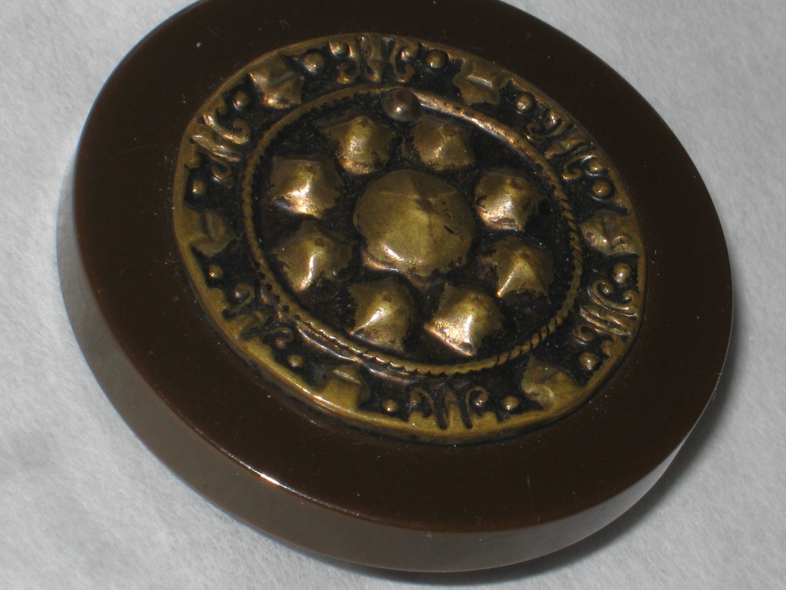 1 Button BAKELITE 38.5 mm / OVER 1 1/2” Large Vintage Antique Metal X LARGE