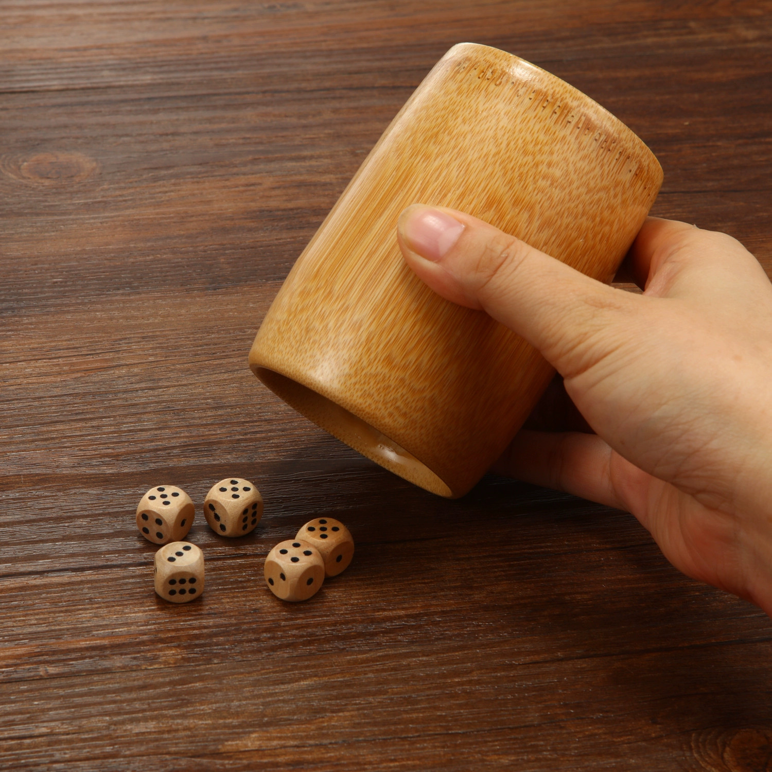 Large Bamboo Dice Cup Shaker Lid Wooden Dice Box Bar Game Gambling Dice Roller