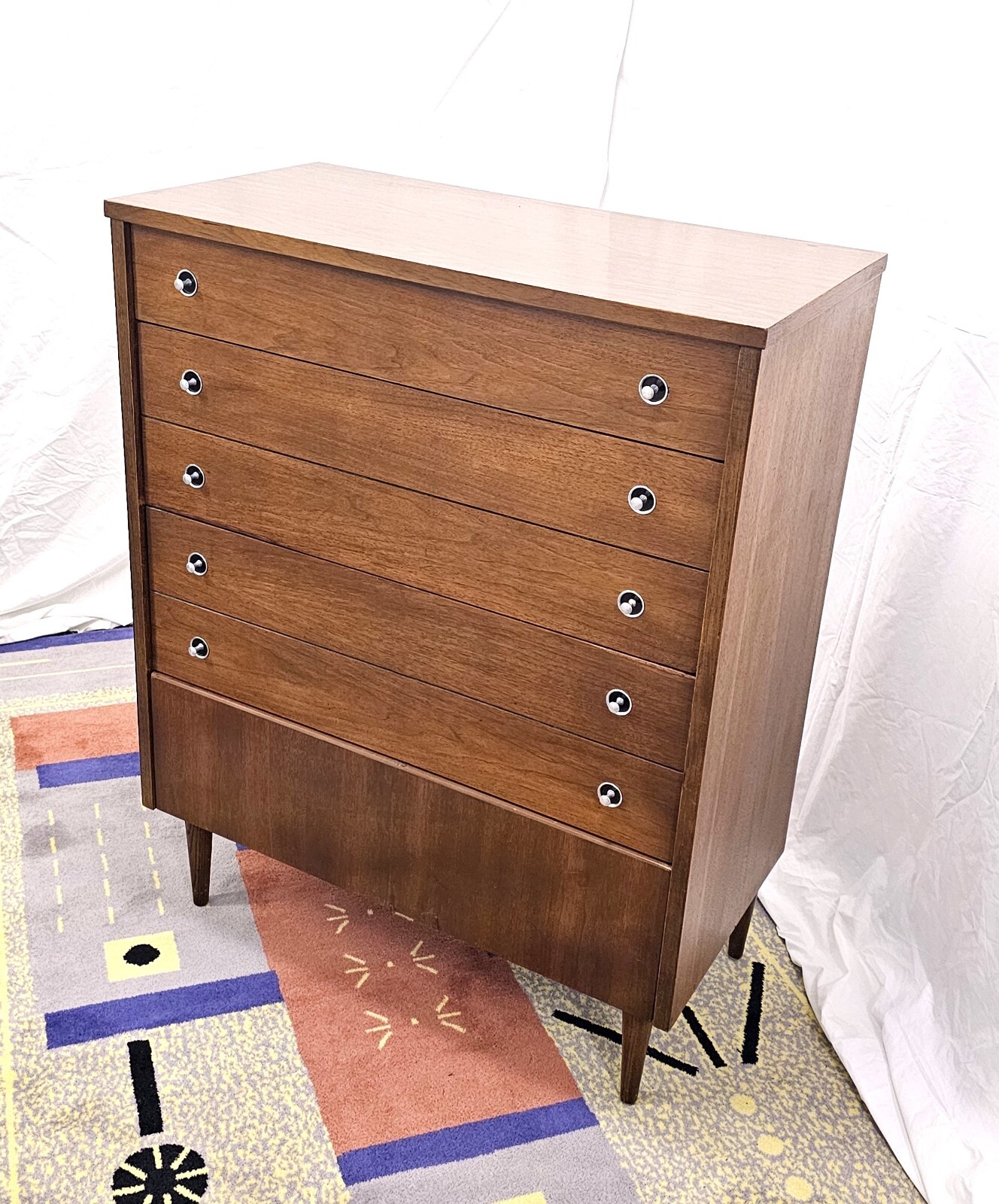 CHEST OF DRAWERS- MID CENTURY MODER 60s BEAUTIFUL CONDITION CLEAN DEEP DRAWERS