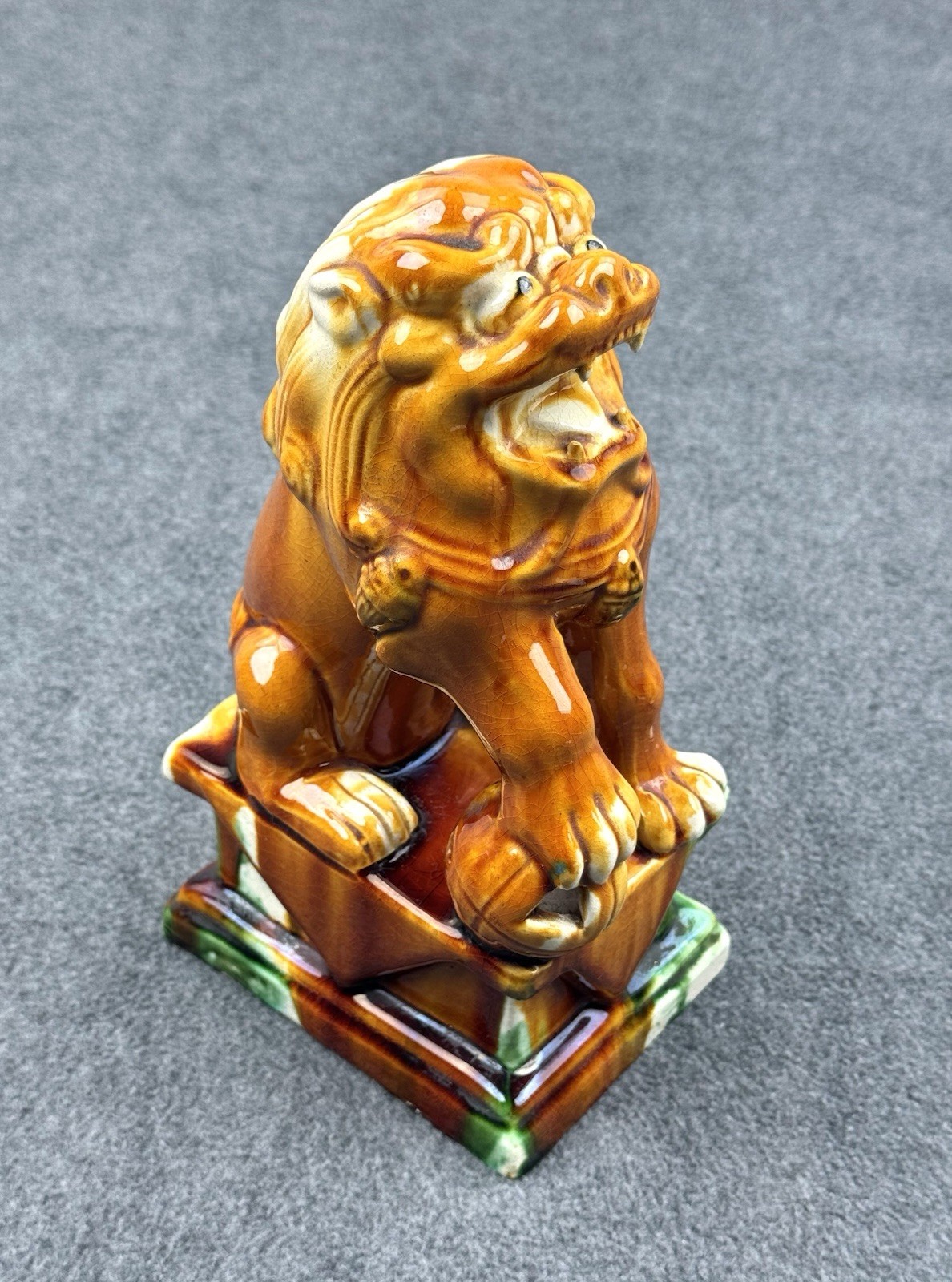Vintage Chinese Foo Dog Ceramic Lion Statue Figure