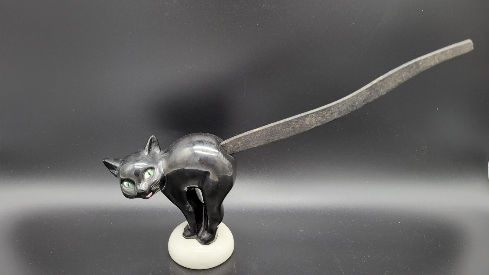 Vintage 1950s Goebel Black Cat Halloween Figurine Pretzel Holder, Full Bee