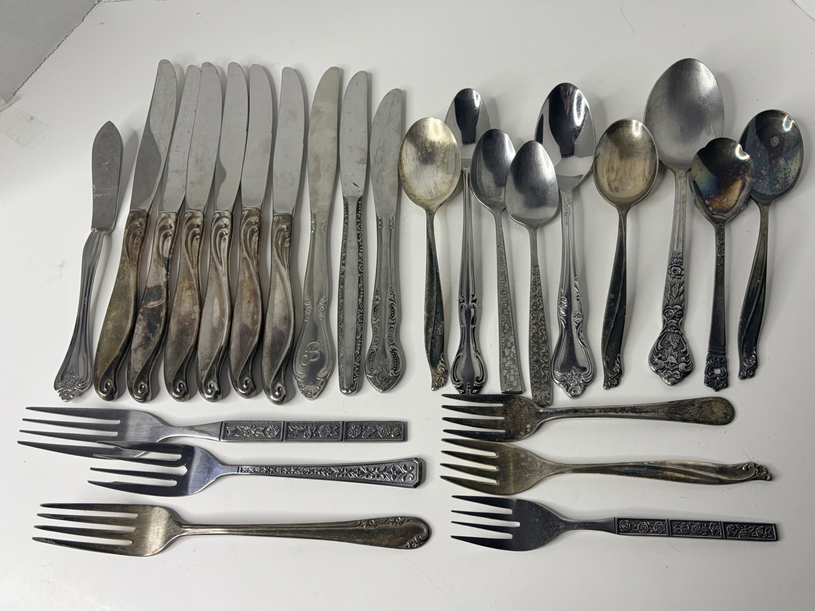 Silver Plated Silverware Lot Of 25 Spoons & Forks Crafting Art Jewelery Craft
